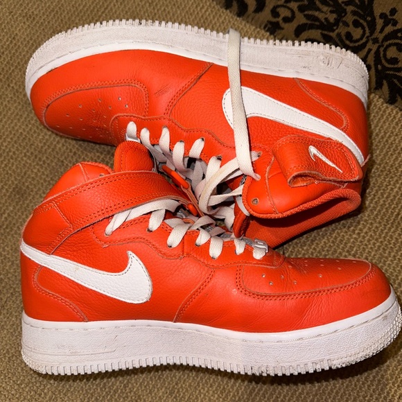 Nike sneakers - Picture 2 of 6